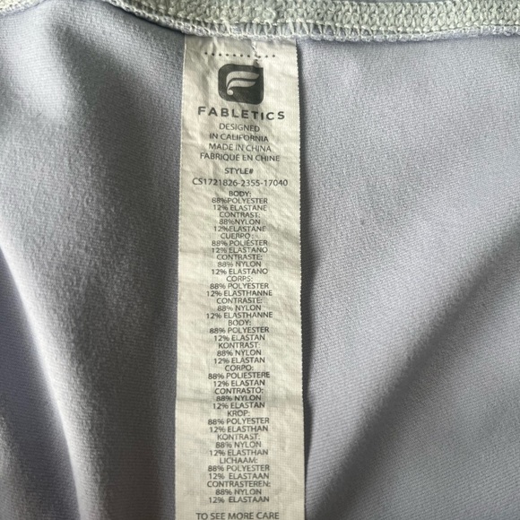 Fabletics Light Gray Leggings - Medium - Picture 11 of 14